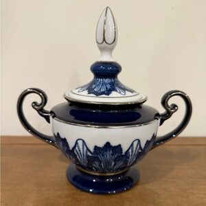 Vintage Bombay Porcelain Blue and White Lidded Sugar Bowl "Asian Garden" Pattern